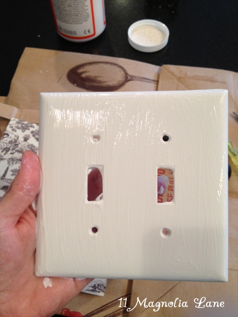 Christmas Modpodge Switch Plate Covers · How To Make A Light