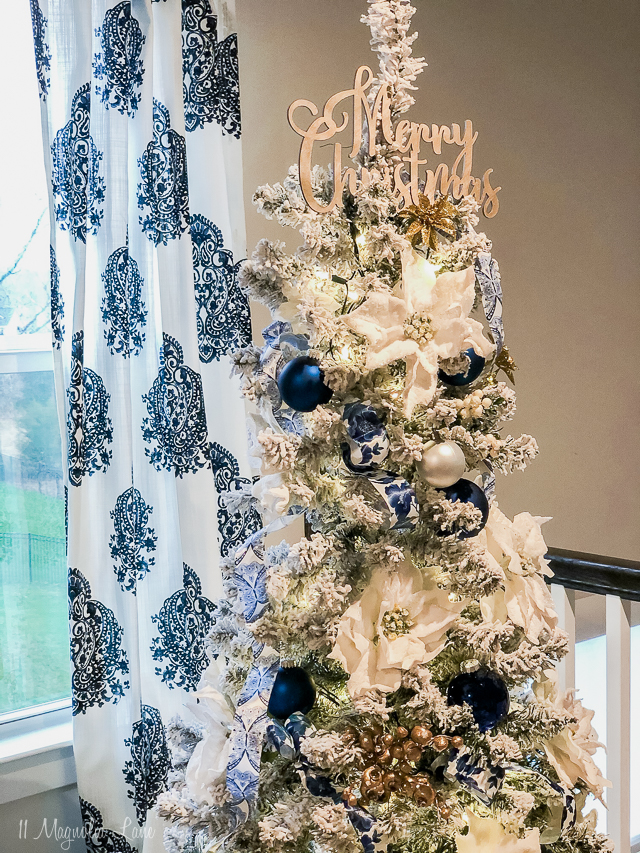https://www.11magnolialane.com/wp-content/uploads/2020/12/Blue-White-Loft-Tree-2020-Christmas-13.jpg